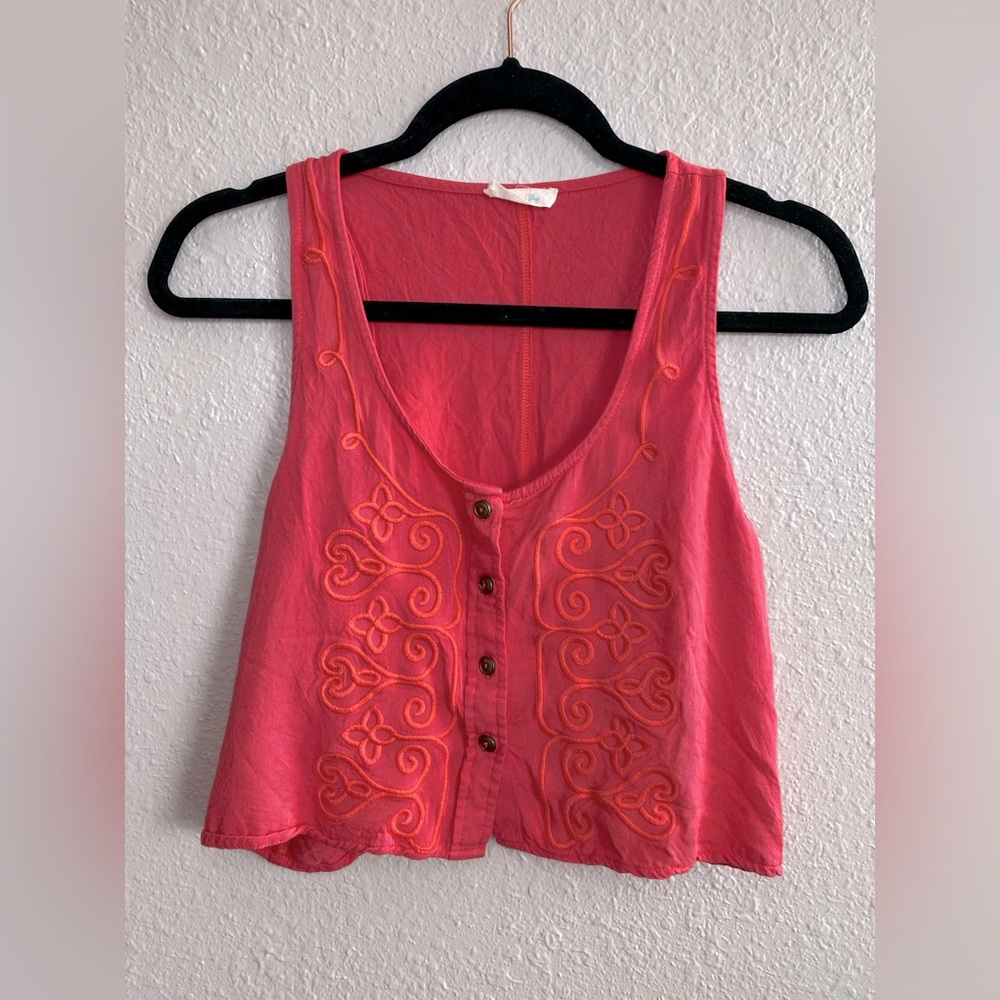 Free to Fly Embroidered Crop Top